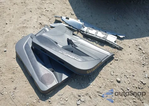 2021 Volkswagen Jetta 1.4T R-Line/1.4T S/1.4T Se z USA, uszkodzony, nr VIN 3VWC57BUXMM027732